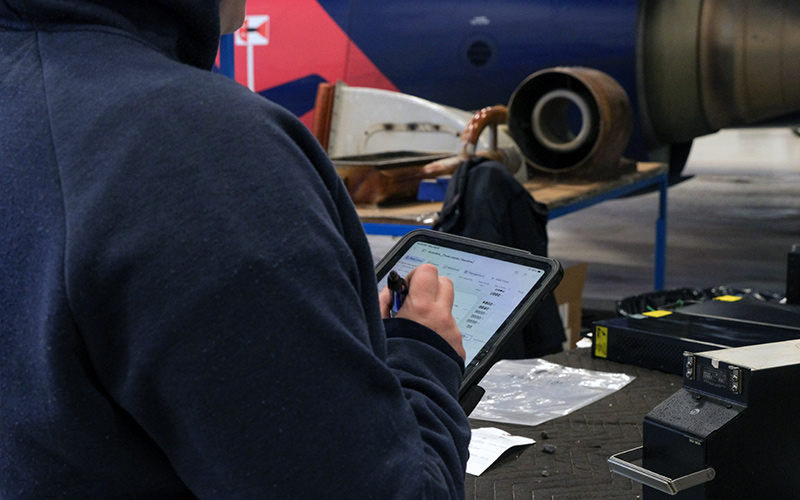 End-to-End Traceability in Aviation